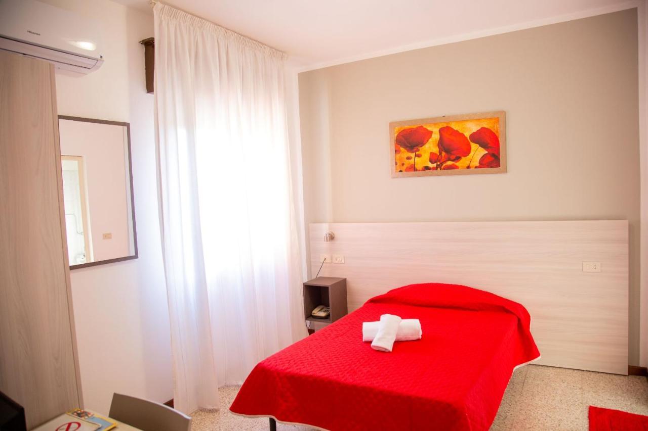 Hotel Laura Cavallino-Treporti Εξωτερικό φωτογραφία