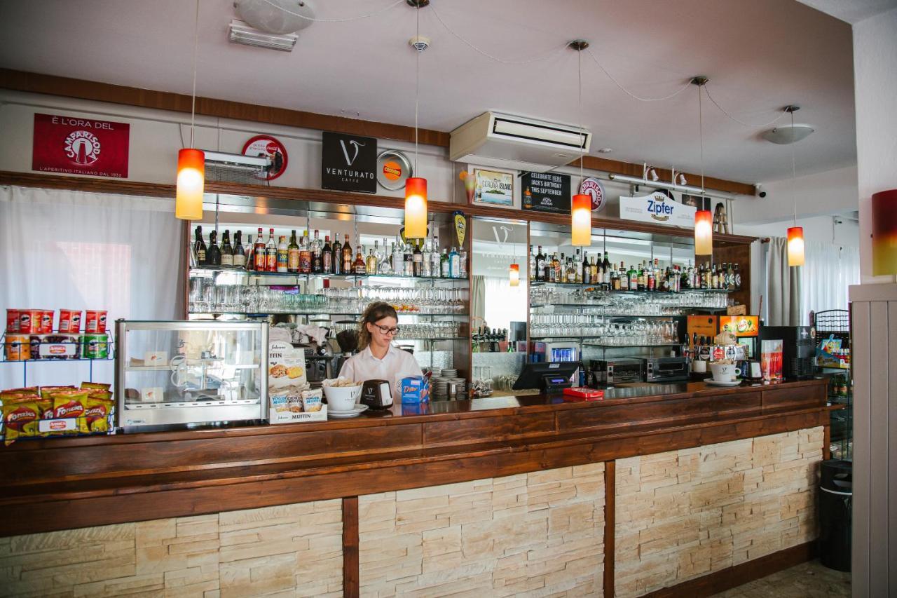 Hotel Laura Cavallino-Treporti Εξωτερικό φωτογραφία